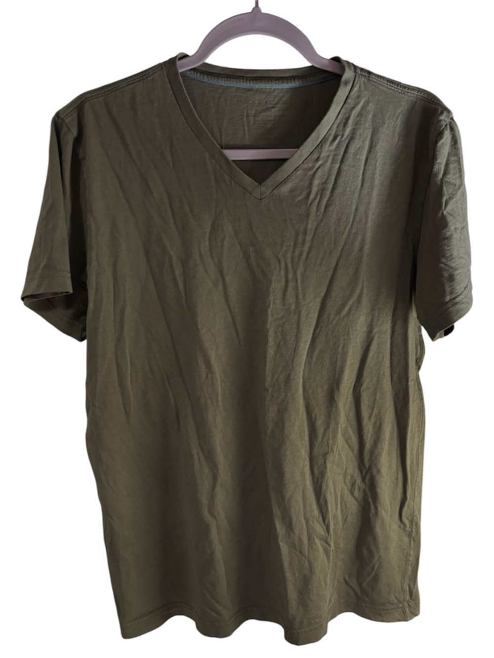 Mack Weldon V-Neck T-Shirt — Olive